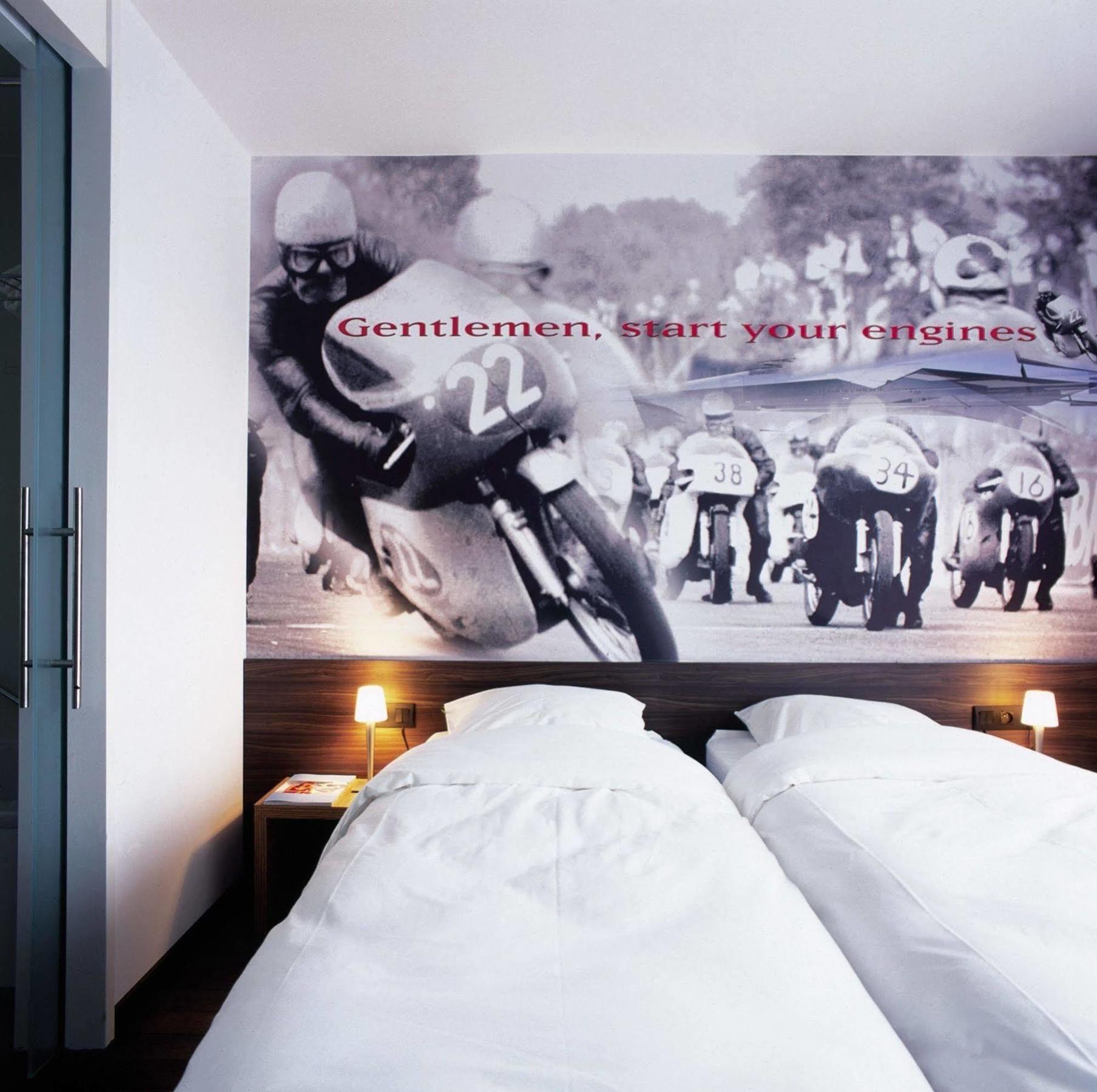 Heusden-Zolder Hotel De Pits מראה חיצוני תמונה